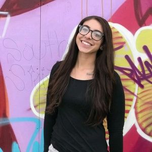 Meet your Posher, Erica